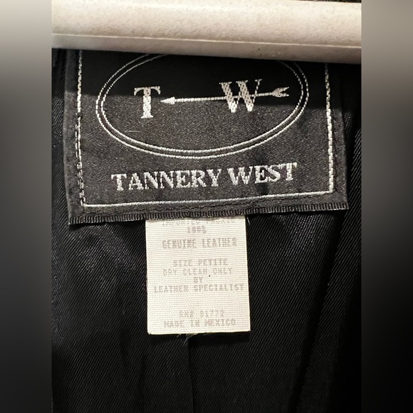 Tannery West Women’s Genuine Leather Jacket Size Small - Picture 7 of 10